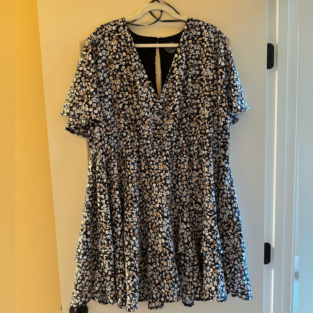 Floral mini dress with sleeves from Arula by Altar’d State - Picture 3 of 3